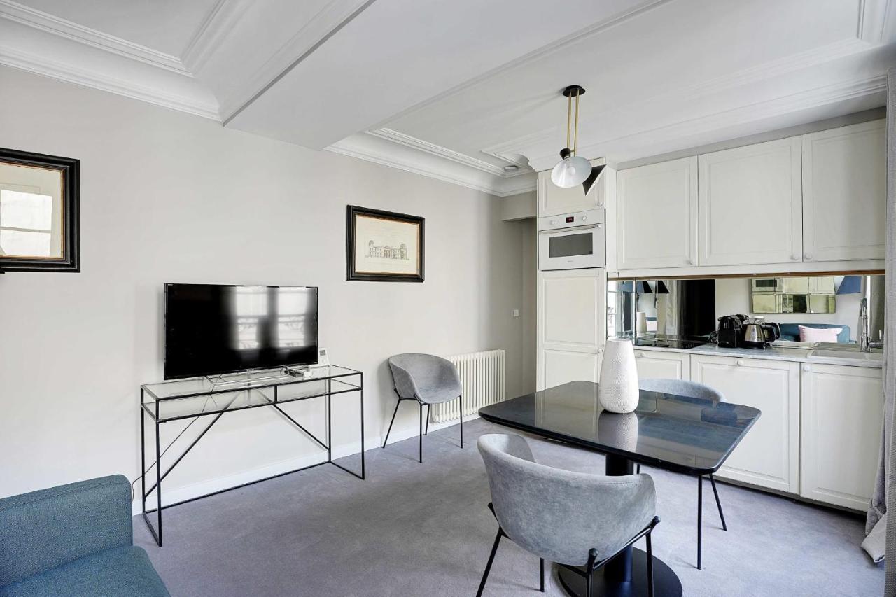 Magnifique Appartement 4P- Musee Du Louvre Tuileries Paris Luaran gambar