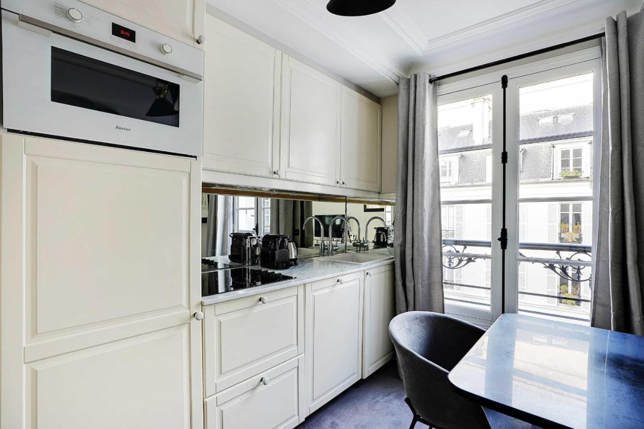 Magnifique Appartement 4P- Musee Du Louvre Tuileries Paris Luaran gambar